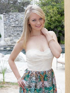 Blonde teen Alli Rae strips outdoors and shows off her natural body