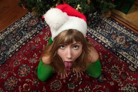 Slender teen Ivy Wolfe toys and fists herself after removing Elven hosiery