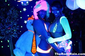 Romi & Dani lesbian black-light fun