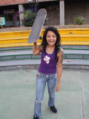 OyeLoca - Skinny skater Diana Delgado exposes her cute tattoos on the stairs
