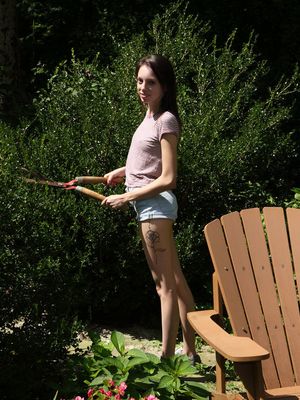 ALS Scan - Extremely skinny amateur teen Aria Haze fucks herself with a beer bottle